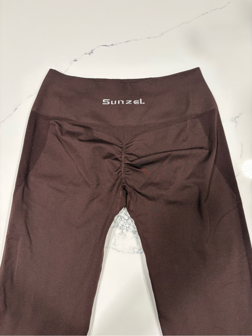 Sunzel High-Waist Brown Scrunch Seam Leggings